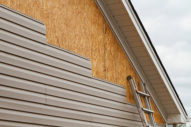 24/7 Emergency Siding experts in Churchville, NY